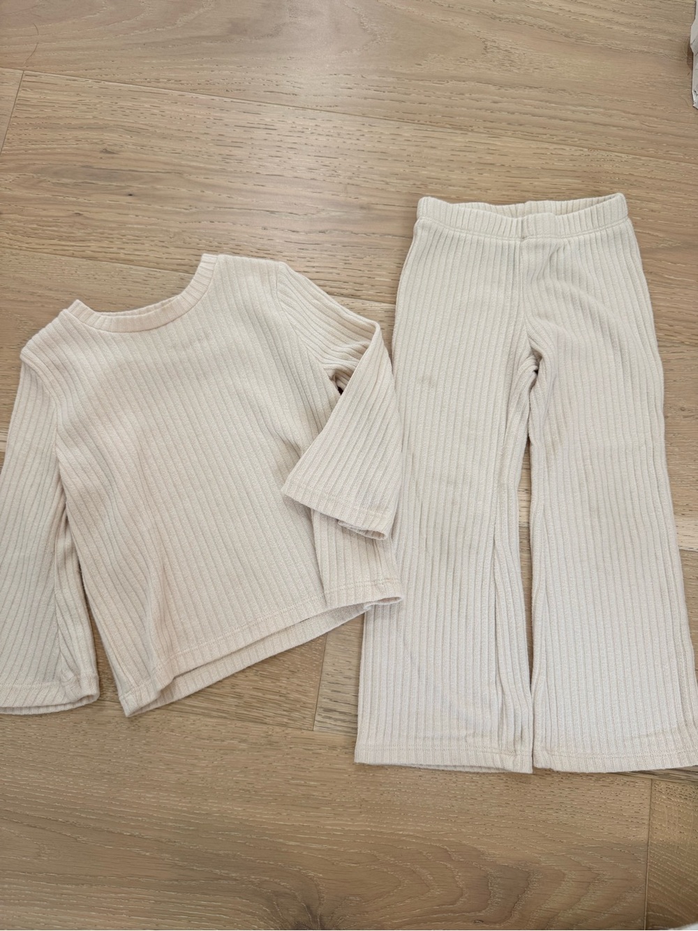 H&M Cream Ribbed Two-Piece Kids Loungewear Set